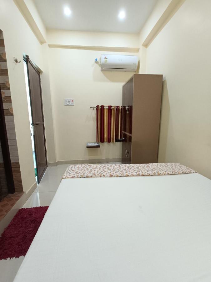 Saraswati Palace Varanasi Bagian luar foto