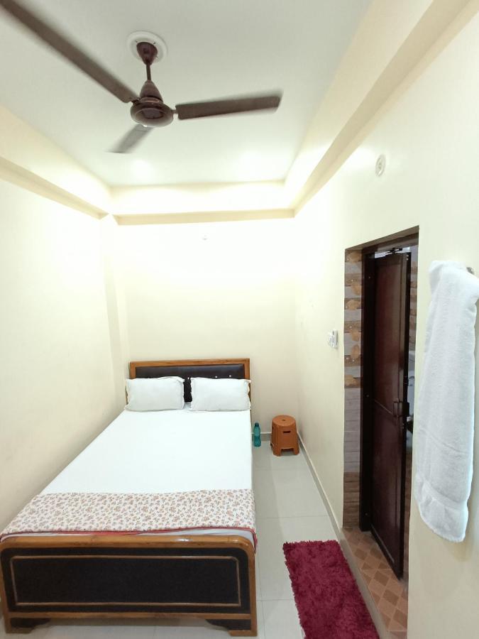 Saraswati Palace Varanasi Bagian luar foto